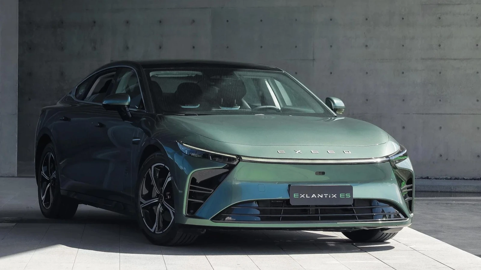 Jaguar Land Rover usará plataformas electrificas de Chirey